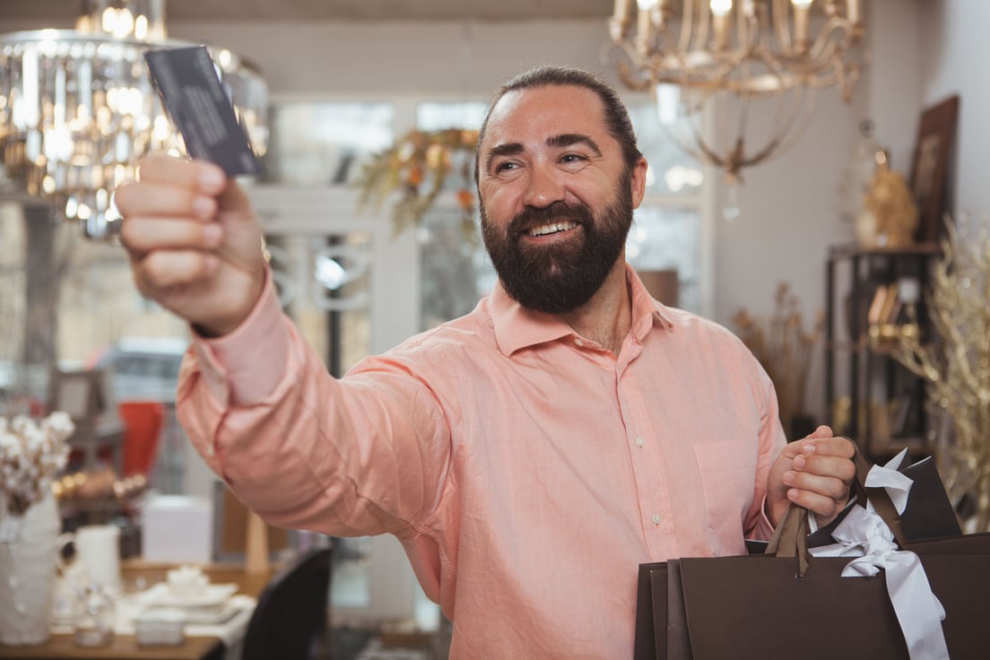 bearded-mature-man-shopping-at-home-goods-store (1)-min